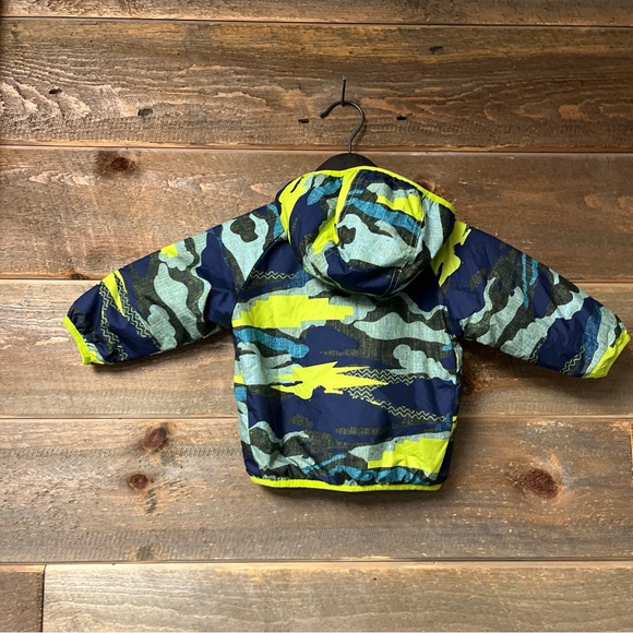 NWT Patagonia Reversible Puff-Ball Jacket Blue camo 6-12 Months - Picture 7 of 9